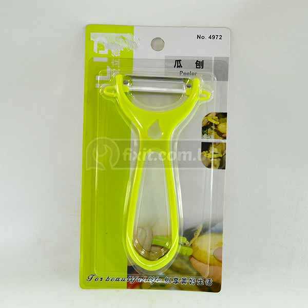 Green Color Vegetable and Fruit Peeler Sharp Edge Light Weight Heavy Duty