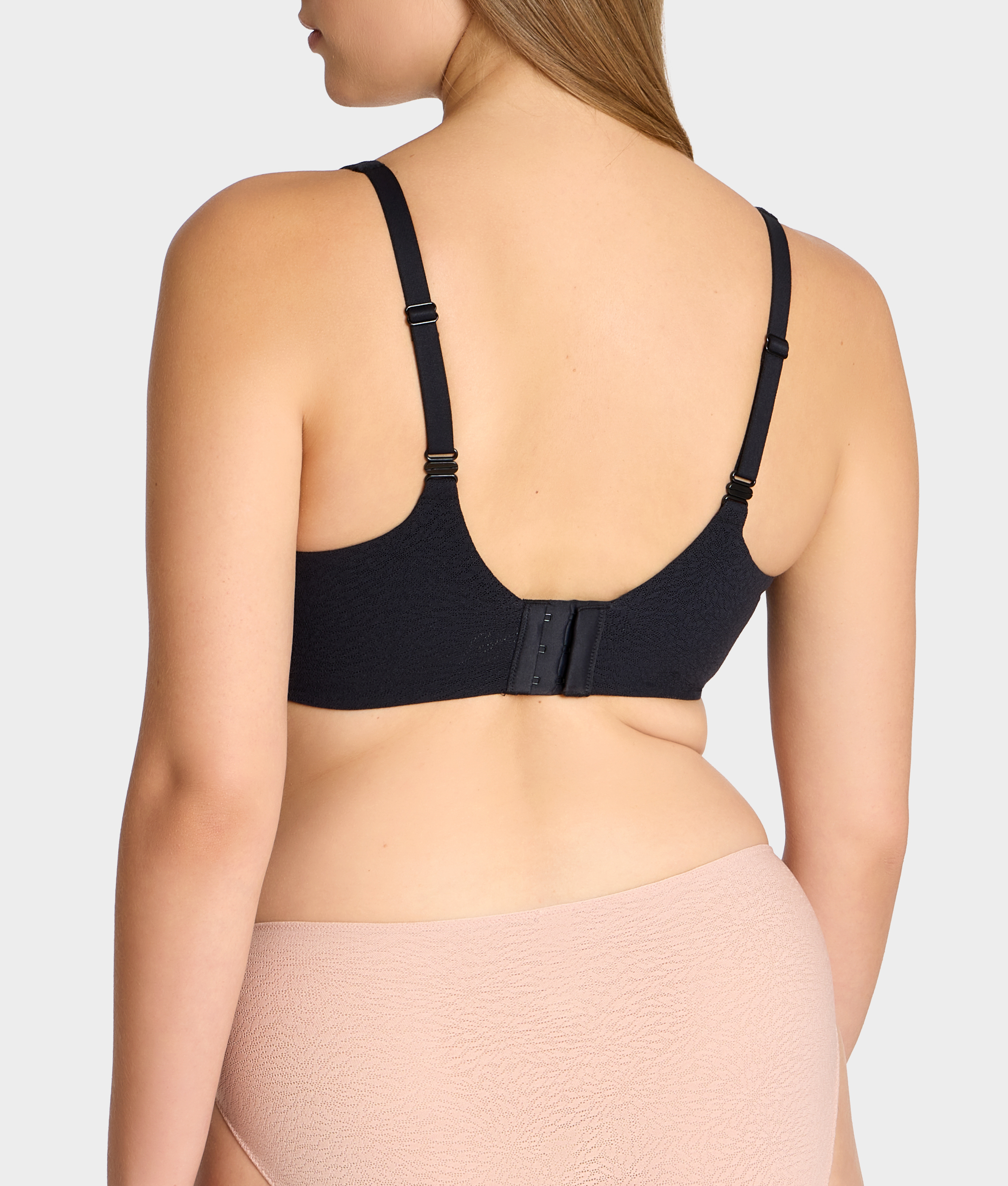 The Unlined Lace Bra thumbnail 3