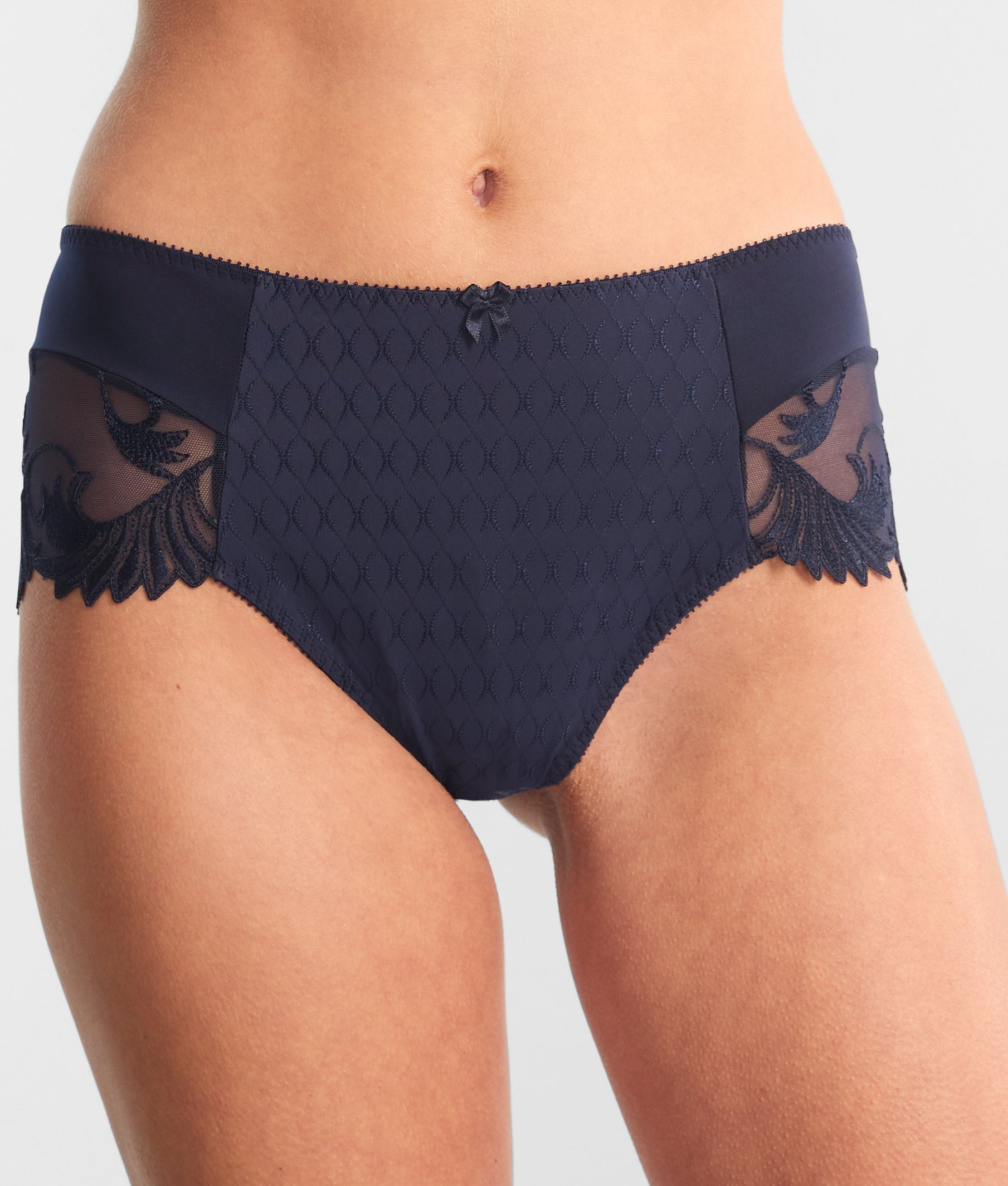 Thalia Brief