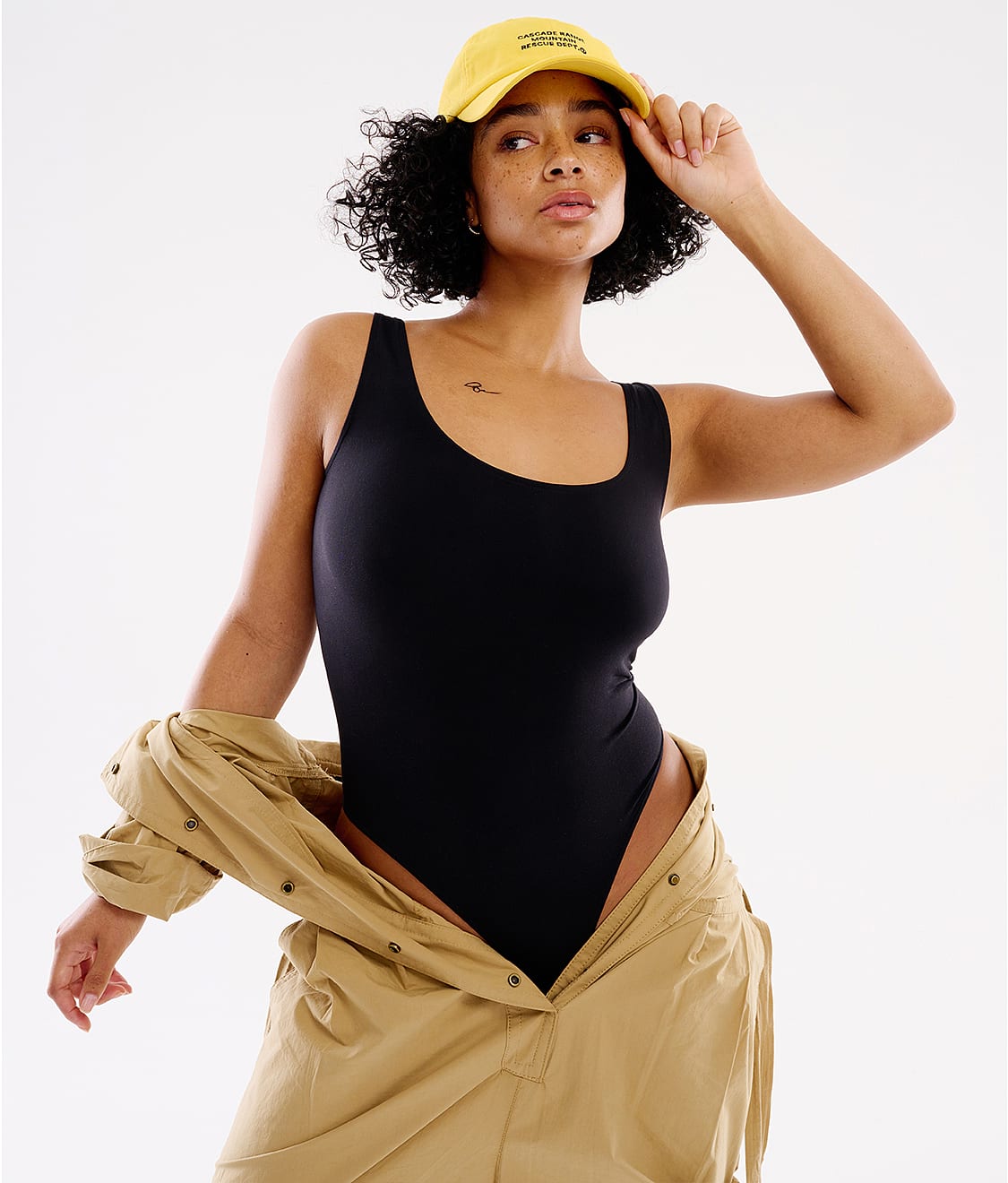 The Smoothing Seamless Bodysuit thumbnail 2