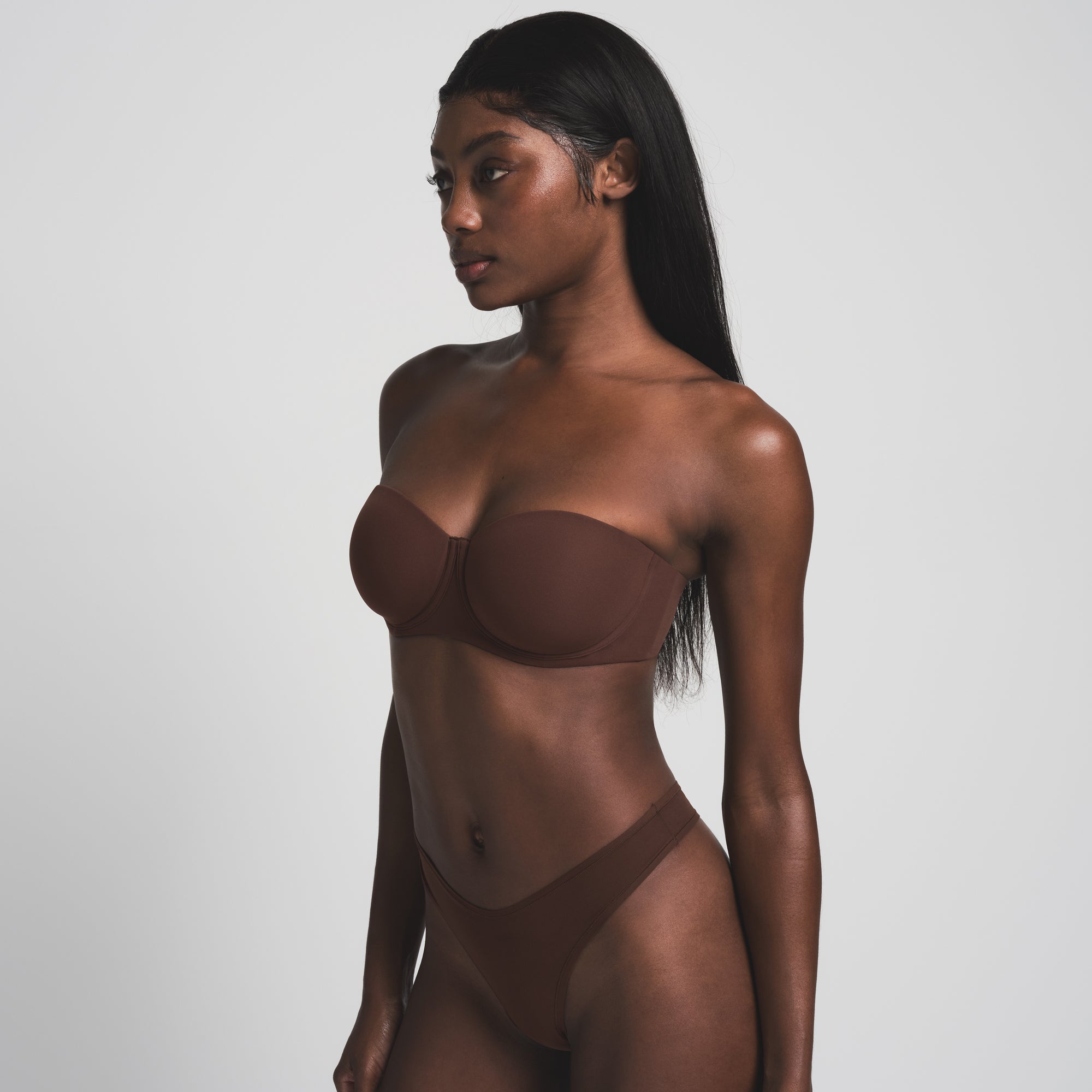 FITS EVERYBODY STRAPLESS BRA | COCOA thumbnail 3