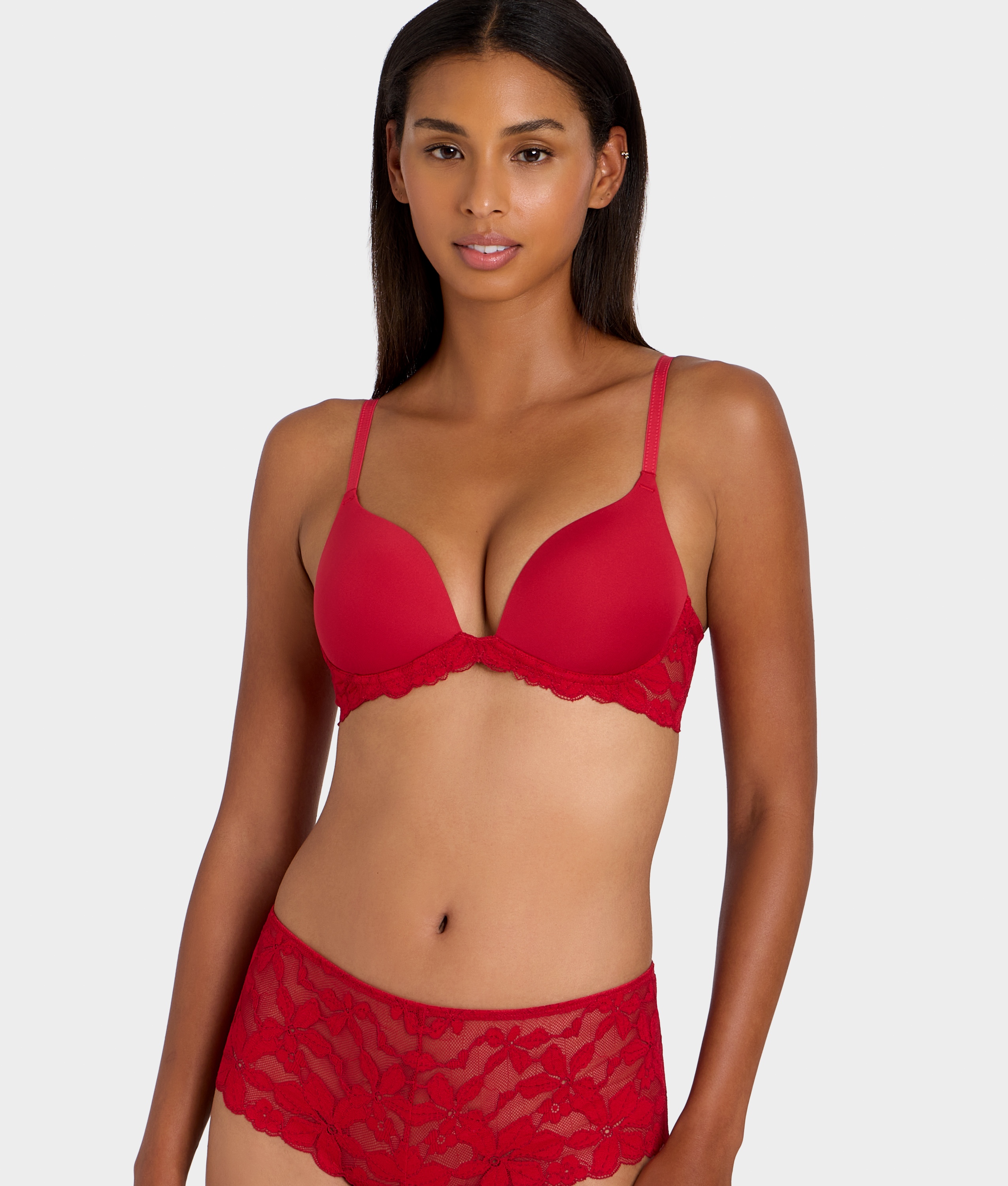 Feeling Famous Wire-Free Push-Up Bra