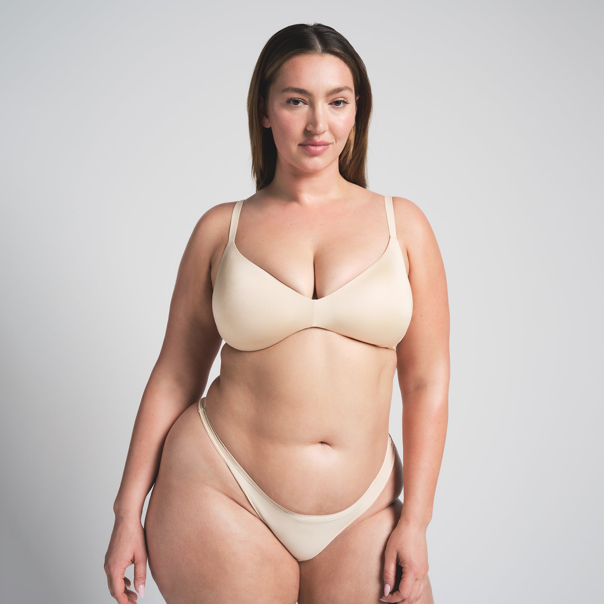 WIRELESS FORM PUSH-UP PLUNGE BRA | SAND thumbnail 2