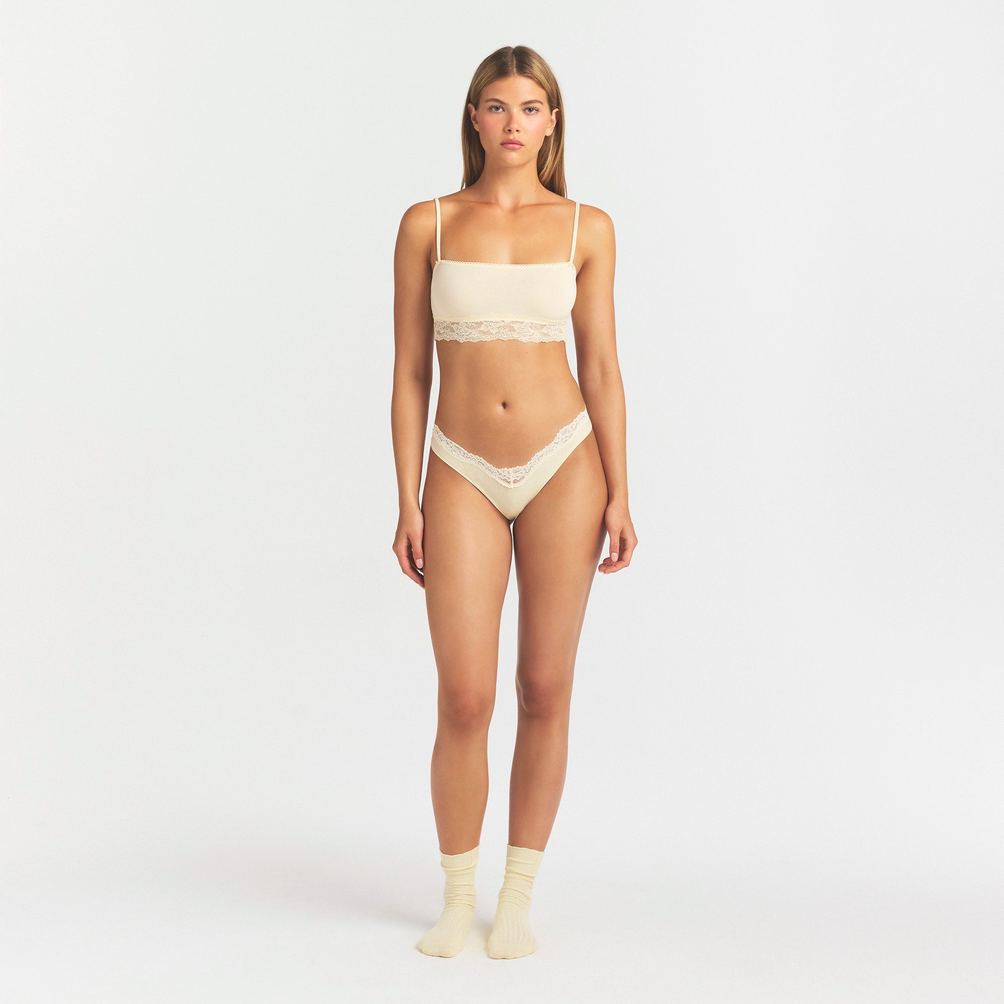 LIGHTWEIGHT COTTON LACE THONG | BUTTER TONAL thumbnail 2