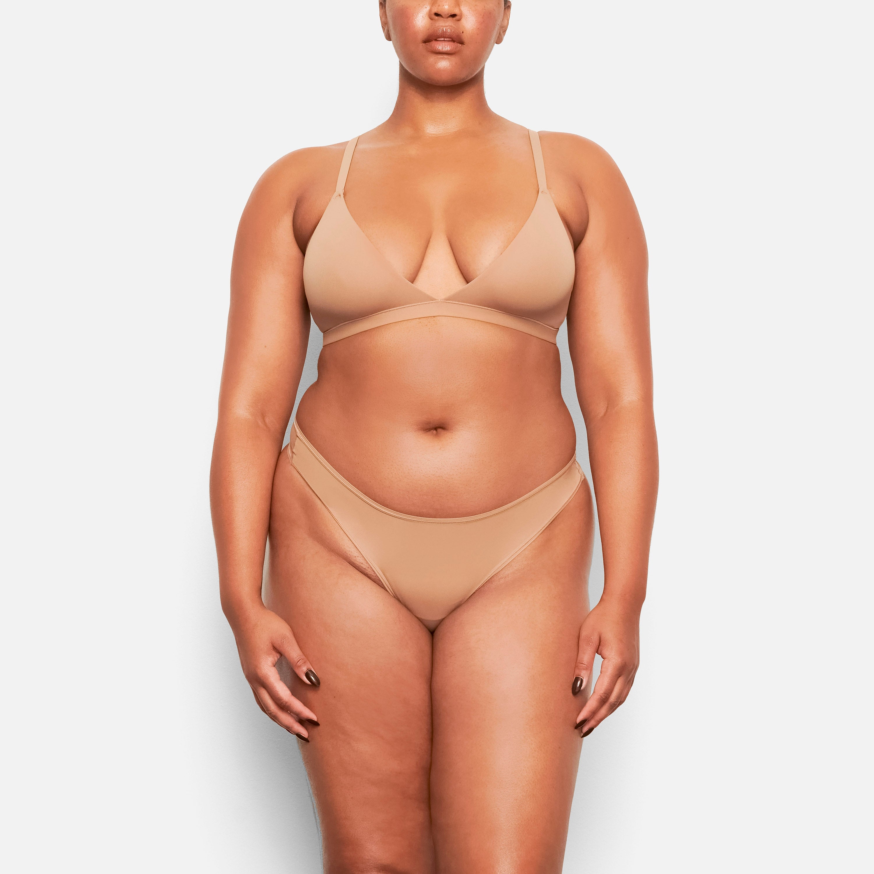FITS EVERYBODY DIPPED FRONT THONG | SIENNA thumbnail 2