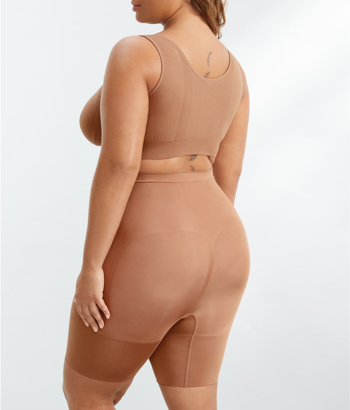 OnCore Firm Control Mid-Thigh Shaper thumbnail 2