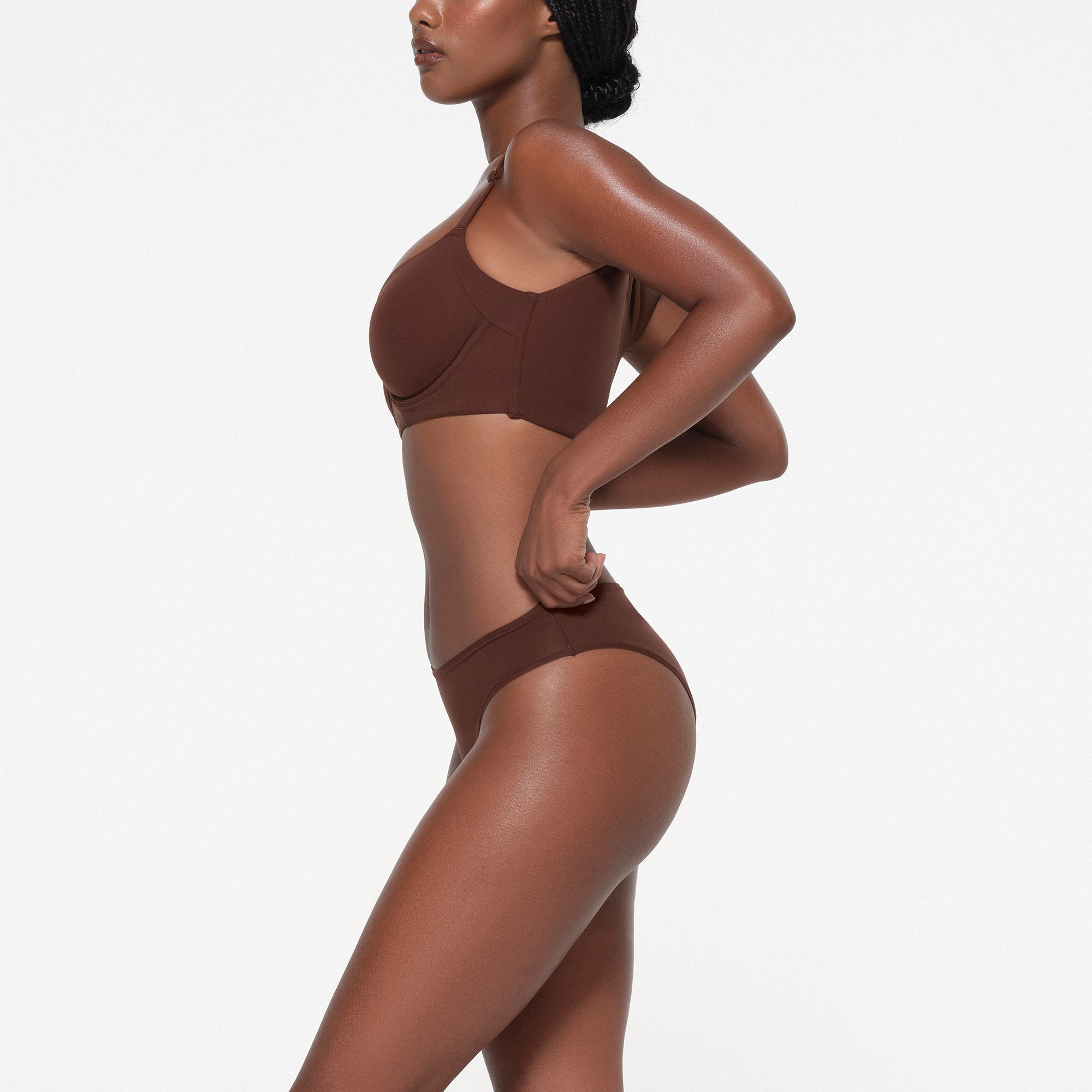 FITS EVERYBODY BACK SMOOTHING FULL COVERAGE BRA | COCOA thumbnail 3