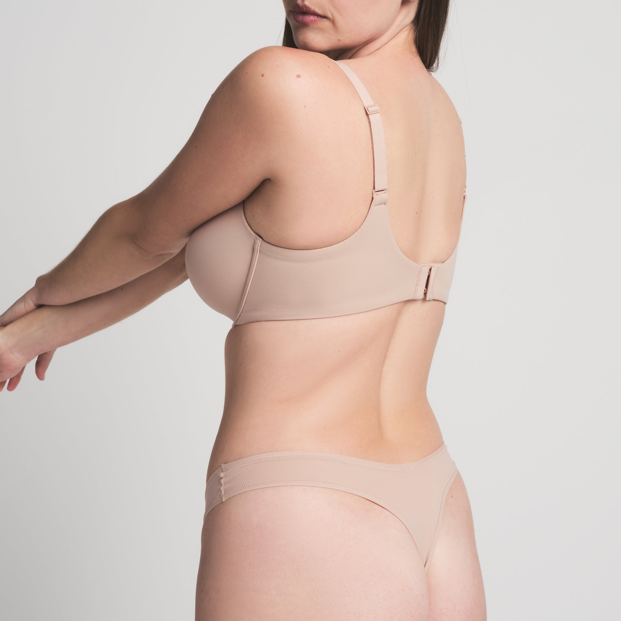 FITS EVERYBODY T-SHIRT BRA | MICA thumbnail 3