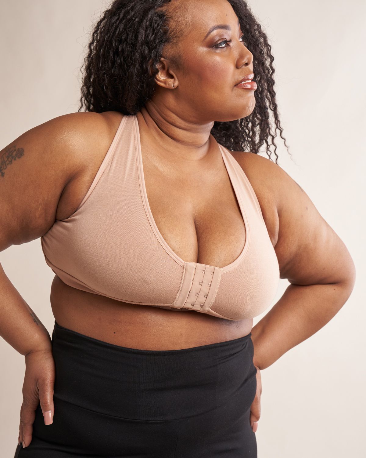 Rora Pocketed Front Close Bralette thumbnail 3