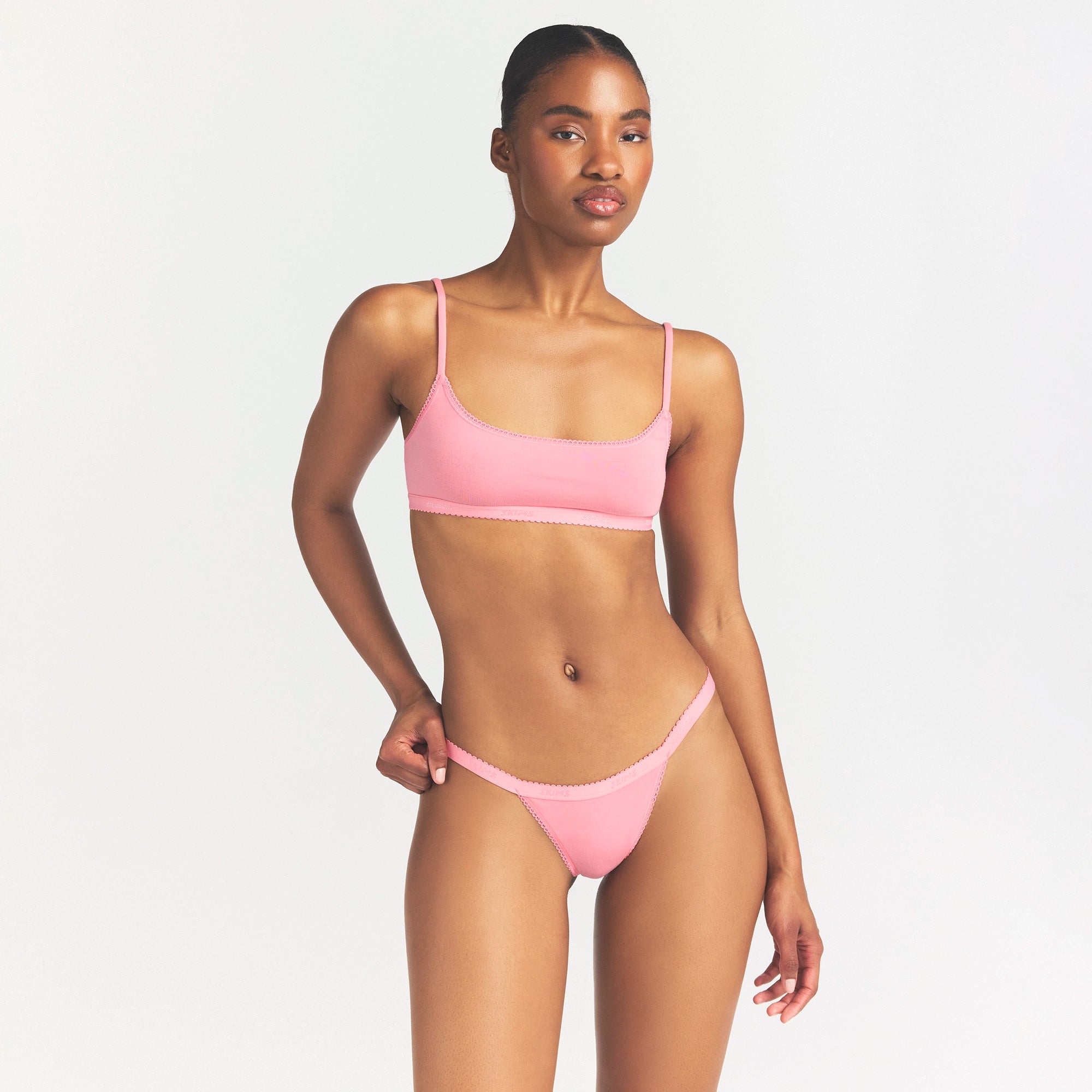 LIGHTWEIGHT COTTON LOGO PICOT THONG | MELON TONAL thumbnail 3