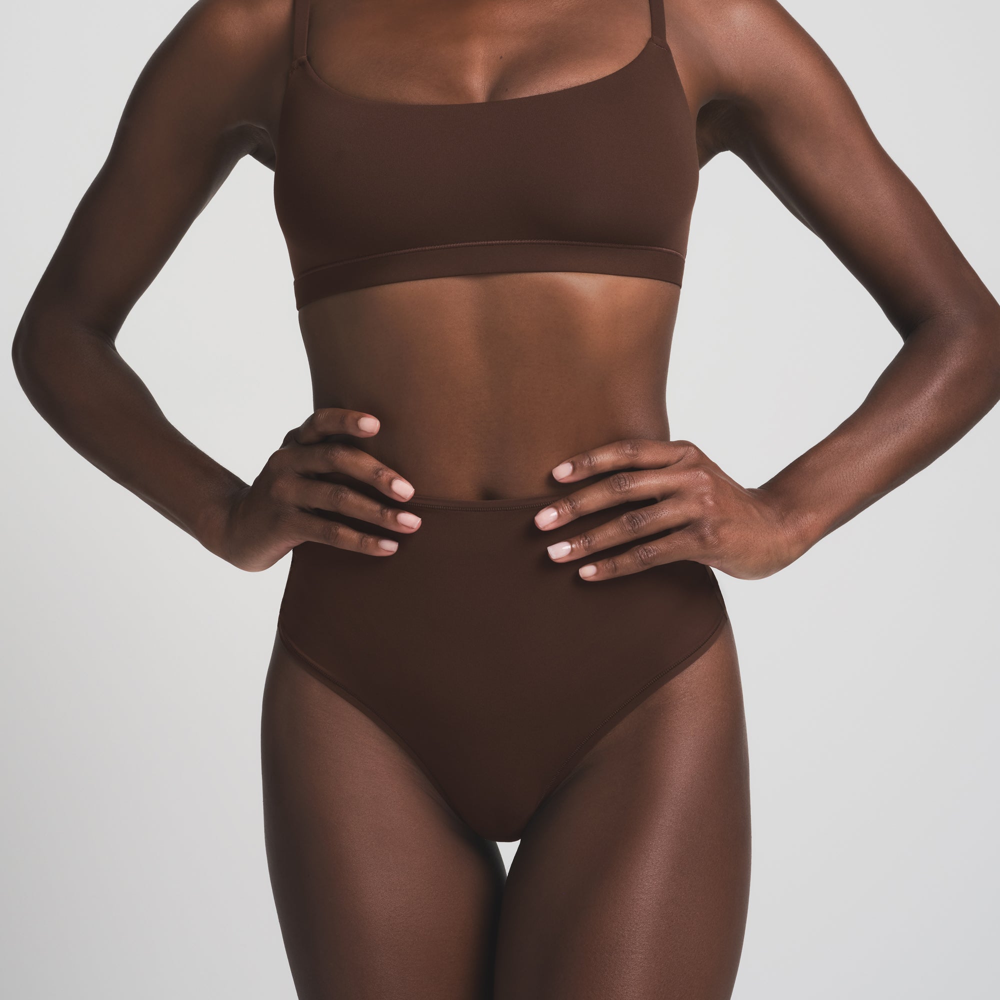 FITS EVERYBODY HIGH-WAISTED THONG | COCOA thumbnail 3