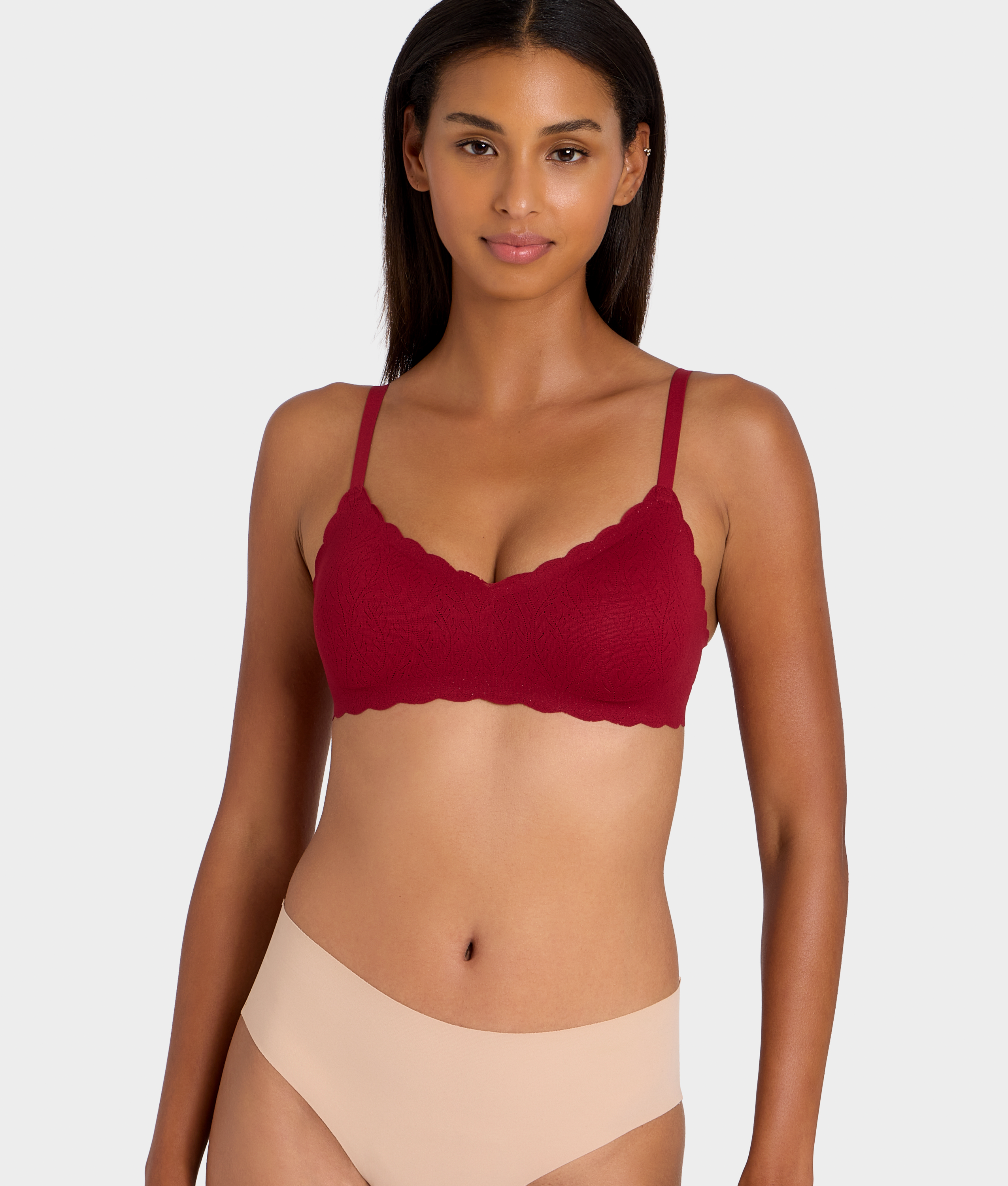 b.Wow'd Lace Wire-Free Bra