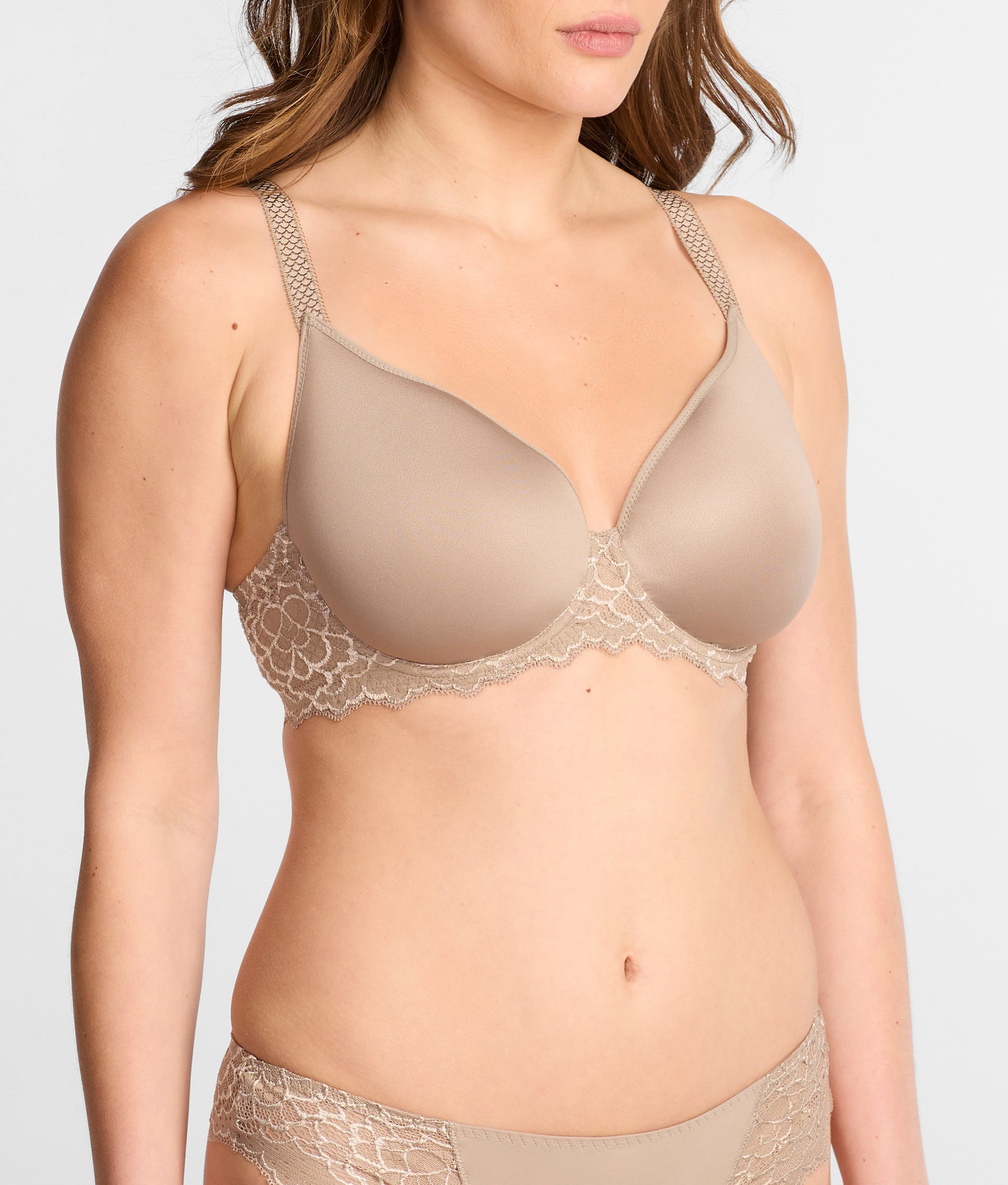 Caresse 3D Plunge T-Shirt Bra thumbnail 3