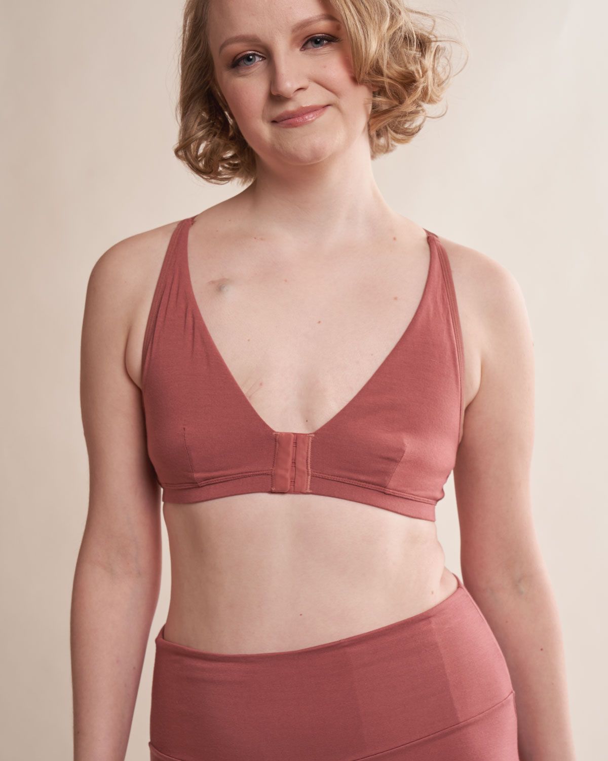 Melissa Pocketed Racerback Bra thumbnail 3