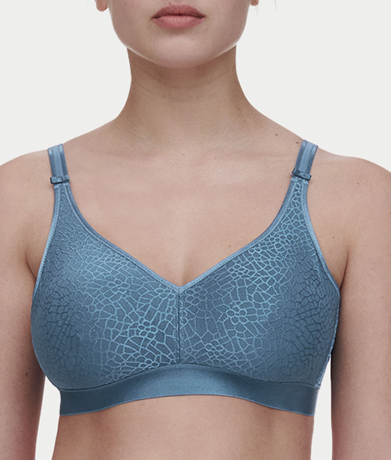 C Magnifique Wire-Free Minimizer Bra thumbnail 3