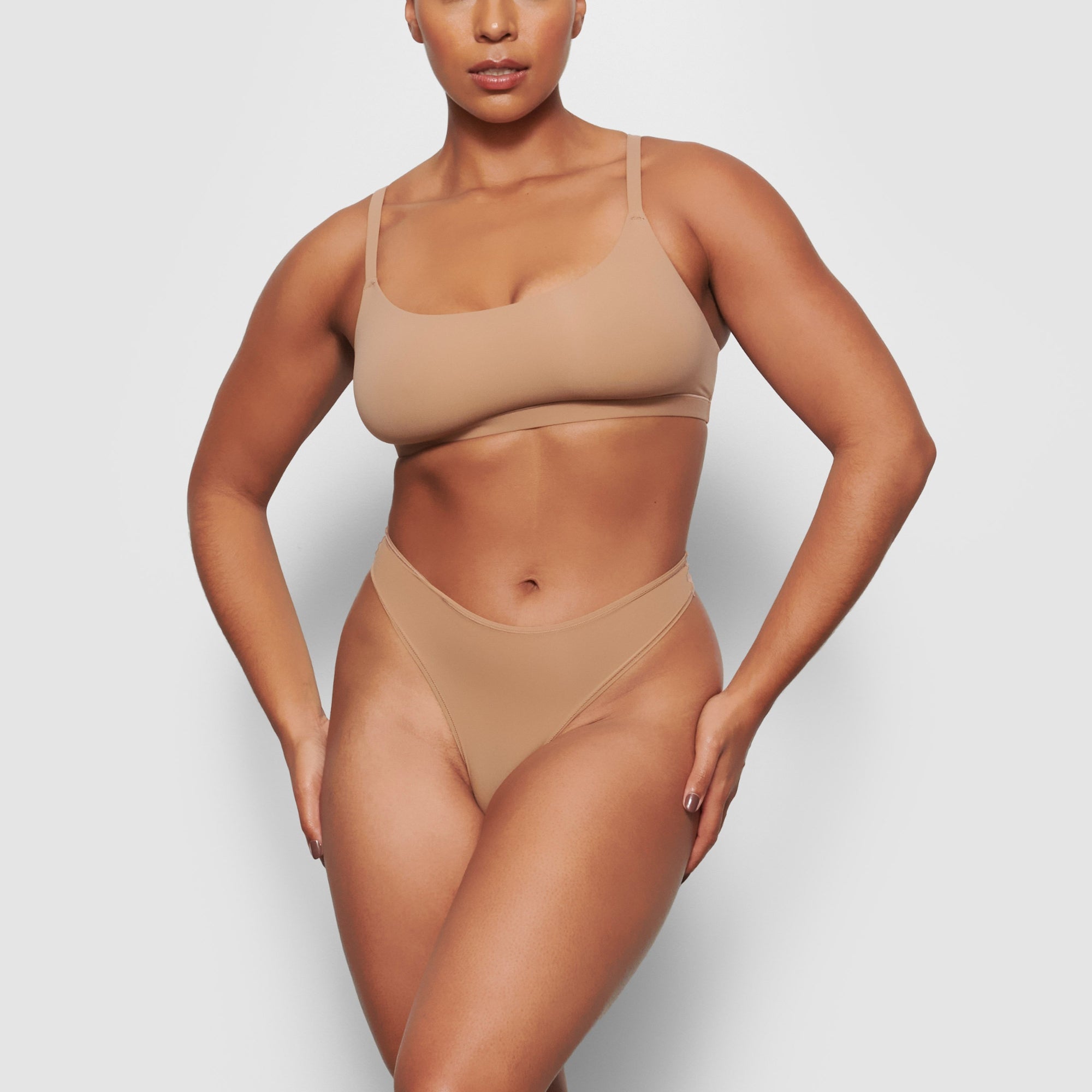 FITS EVERYBODY THONG | SIENNA thumbnail 2