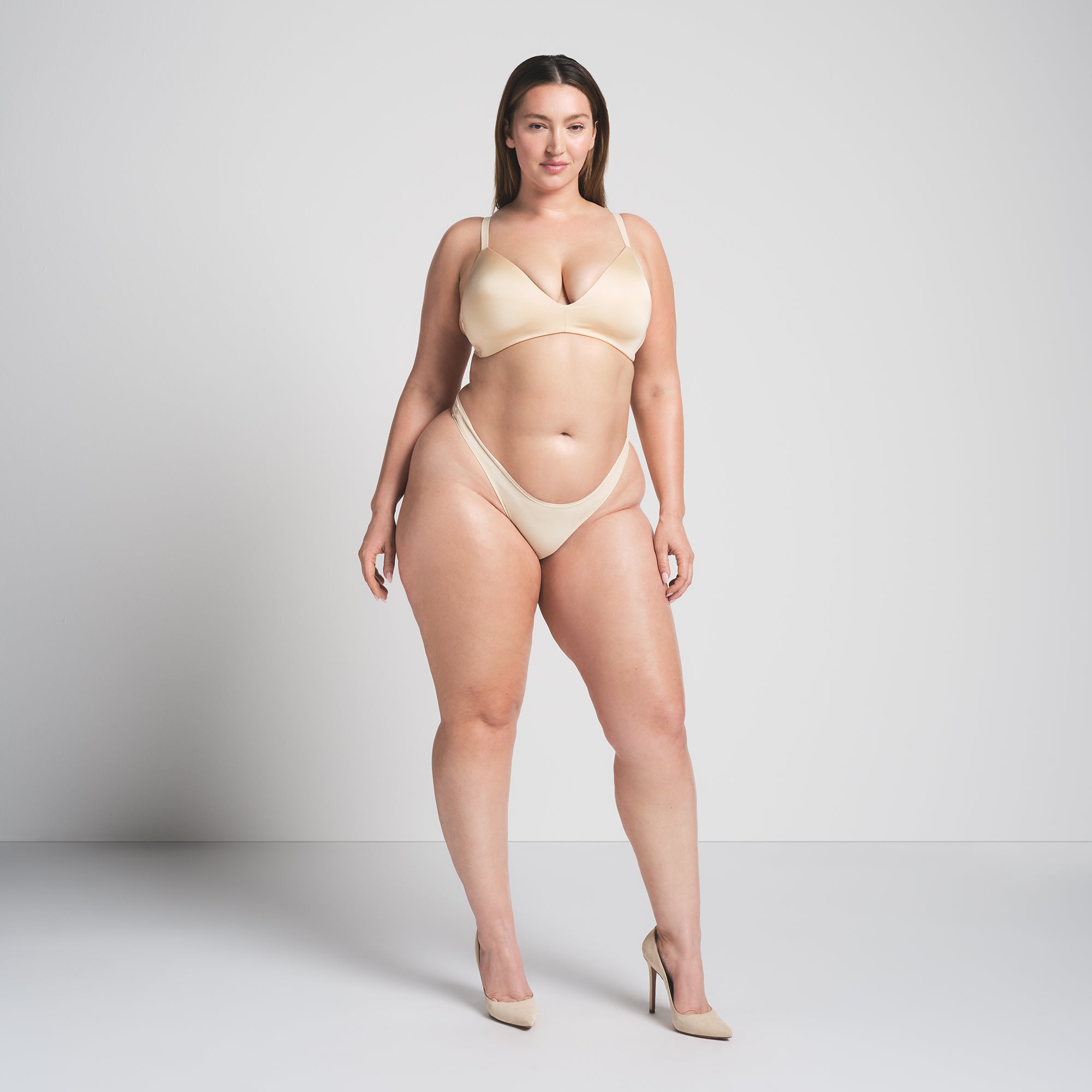 WIRELESS FORM T-SHIRT DEMI BRA | SAND thumbnail 2