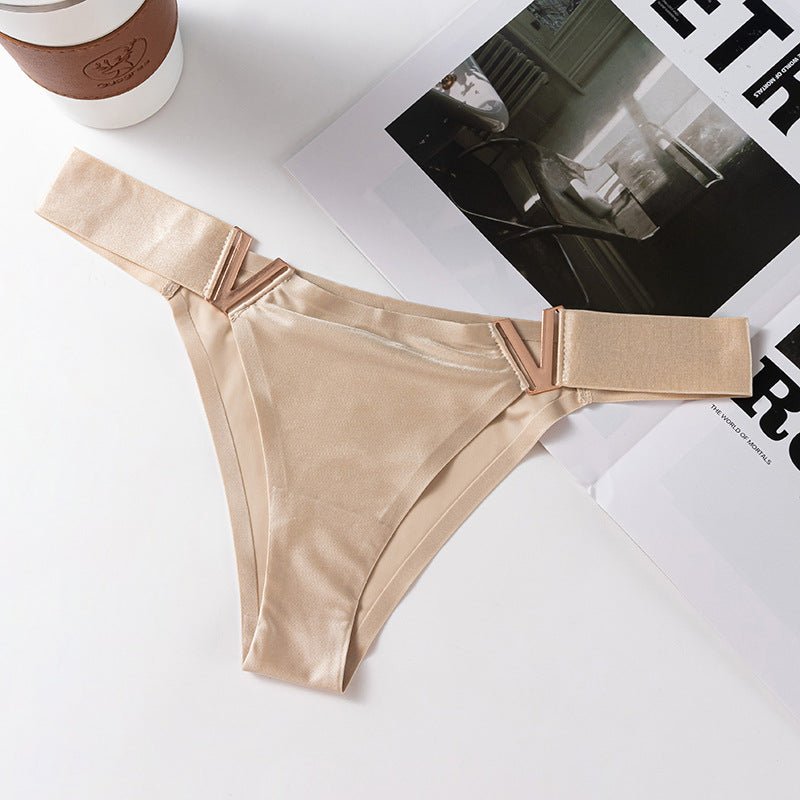 European Style Seamless Ice Silk Women's V-shaped Waist Breathable Panties. thumbnail 3