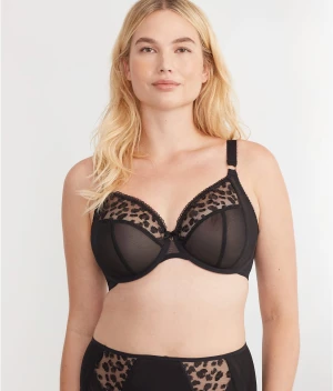 Namrah Bandless Plunge Bra